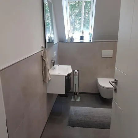Moderne Hochwertige *